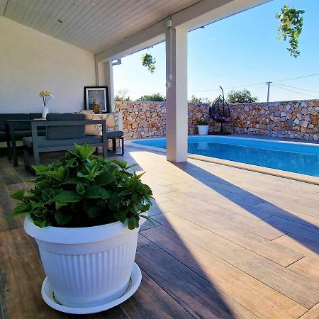 Anas Lagoon Holiday House With Pool At Azure Beach Drvenik Mali Exterior photo