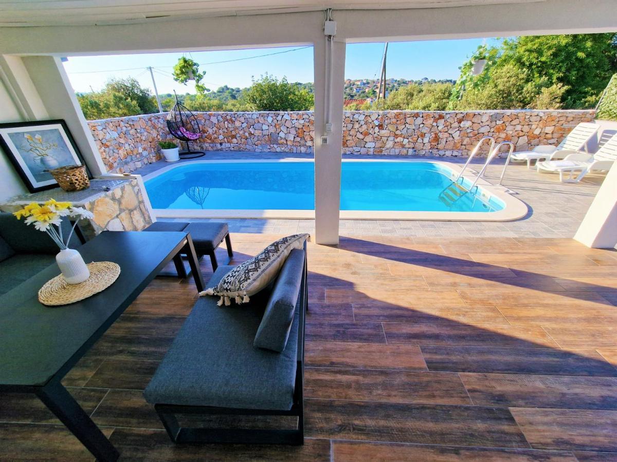 Anas Lagoon Holiday House With Pool At Azure Beach Drvenik Mali Exterior photo