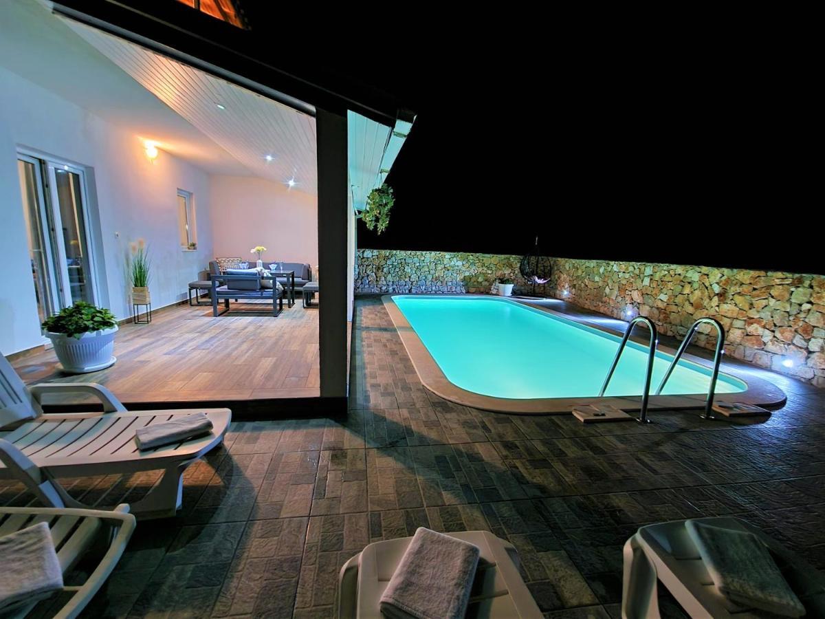 Anas Lagoon Holiday House With Pool At Azure Beach Drvenik Mali Exterior photo